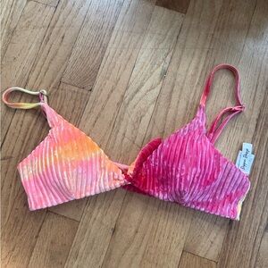 Dippin Daisy’s Pink and Orange Ribbed Bikini Top